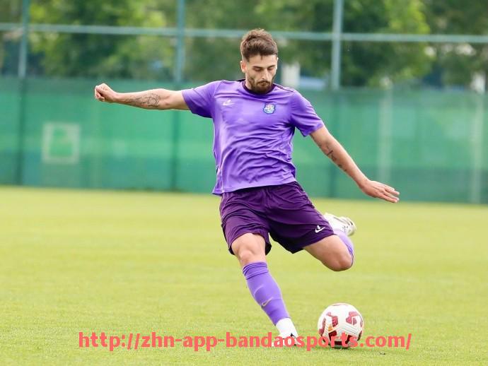 半岛体育app-世俱杯场馆急救措施配备情况及应急响应机制