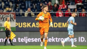 半岛体育app-CBA球队与NBA球队对比：技术与实力差距